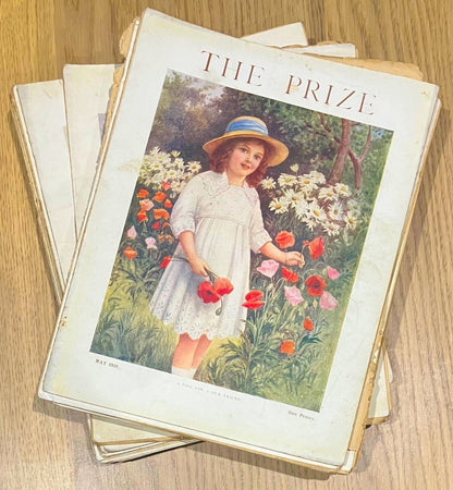 The Prize Children's Paper Public Domain Images | The Prize - A pile of originals